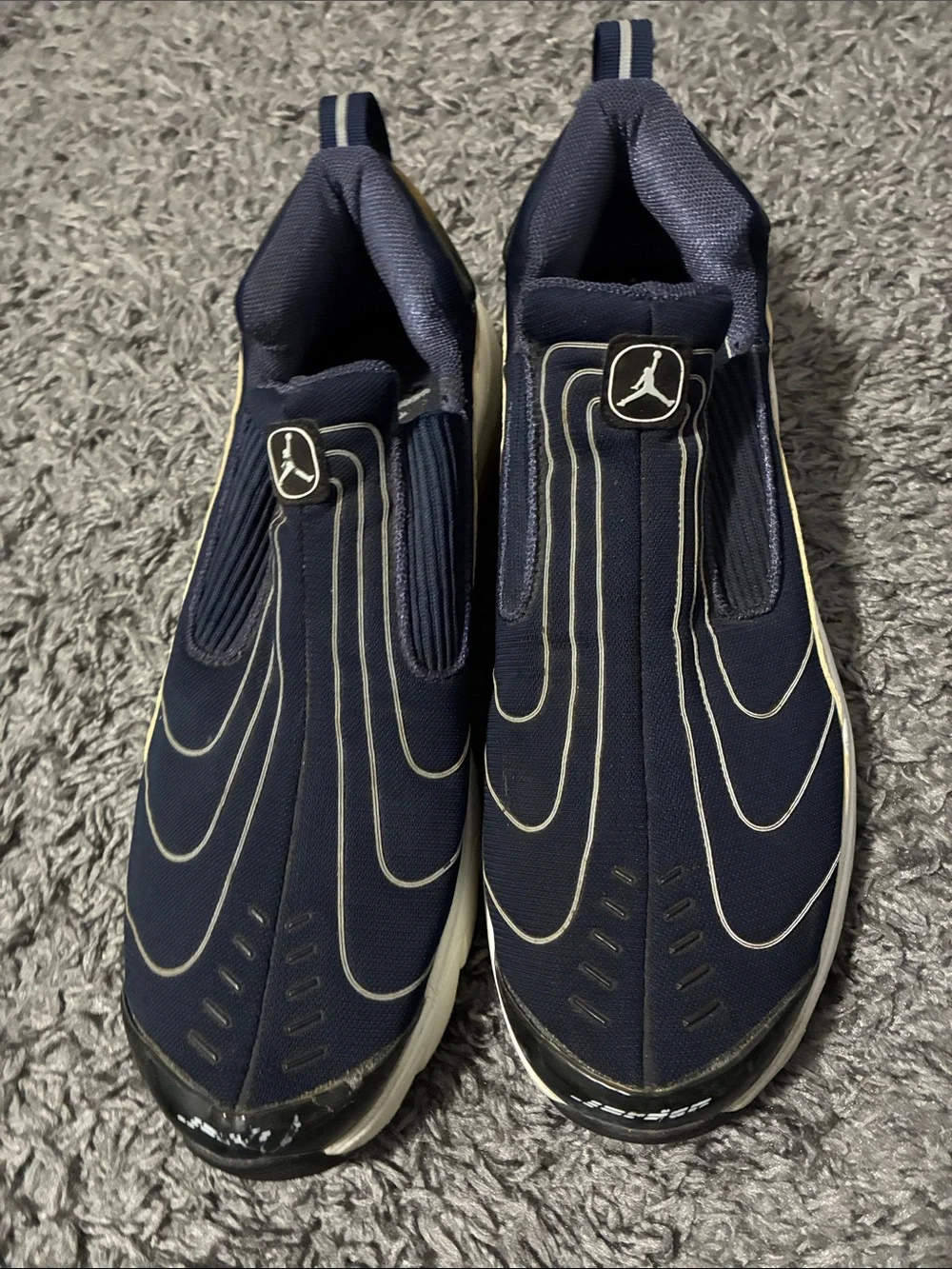 Vintage 2000 Jordan trunner